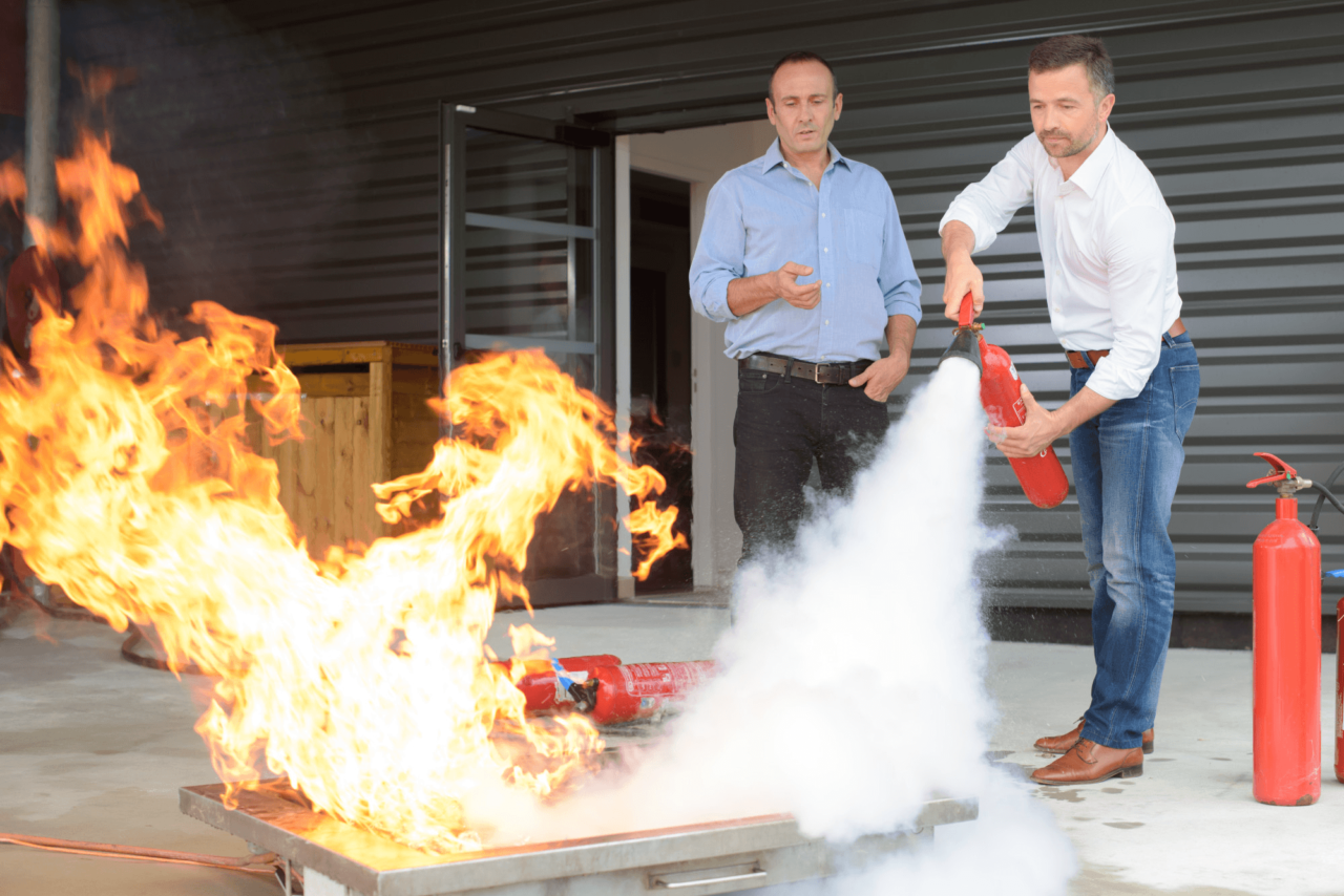 What Does an Office Fire Warden Do? Your Quick Guide